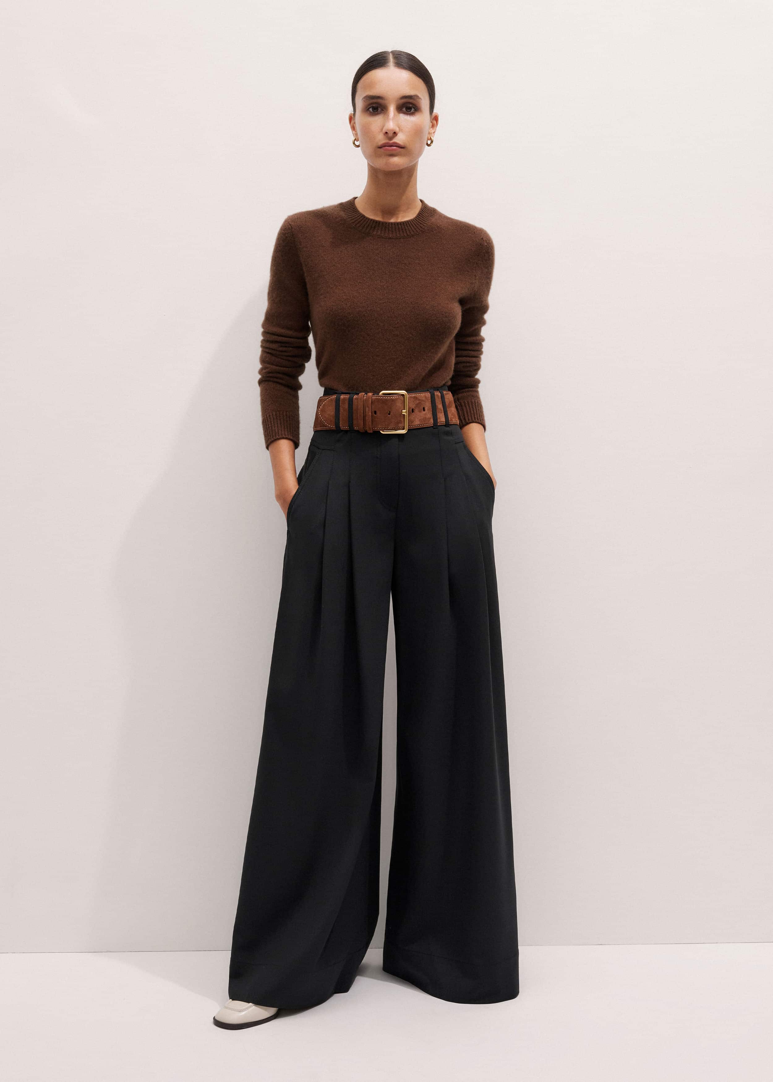 Brown Cashmere Relaxed Crop Sweater meandem