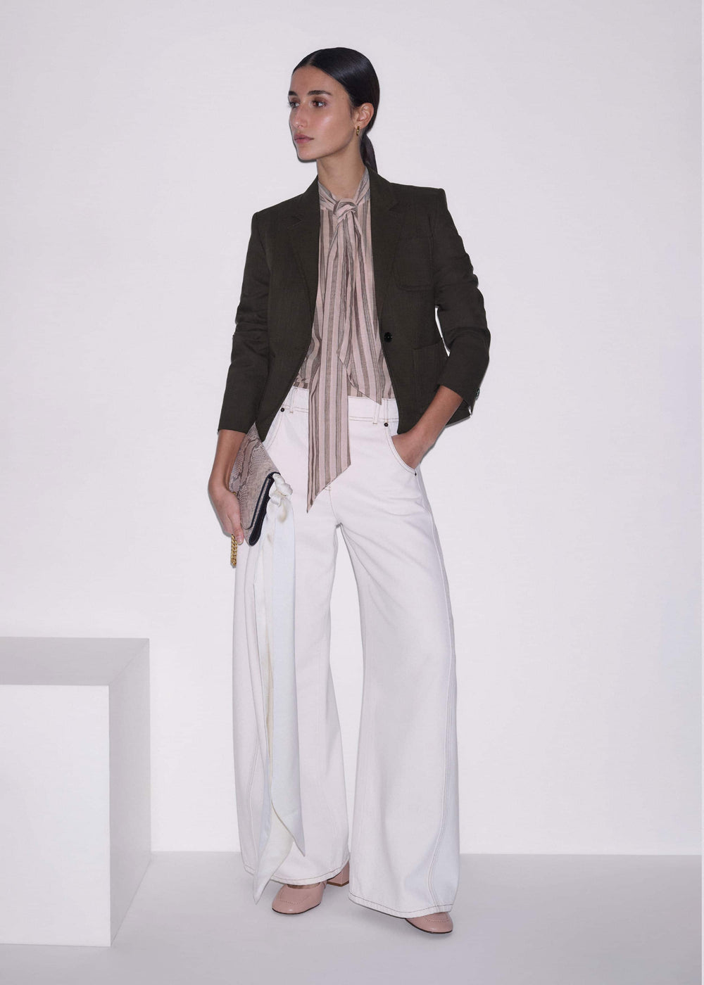 Brown Fitted Short Blazer meandem