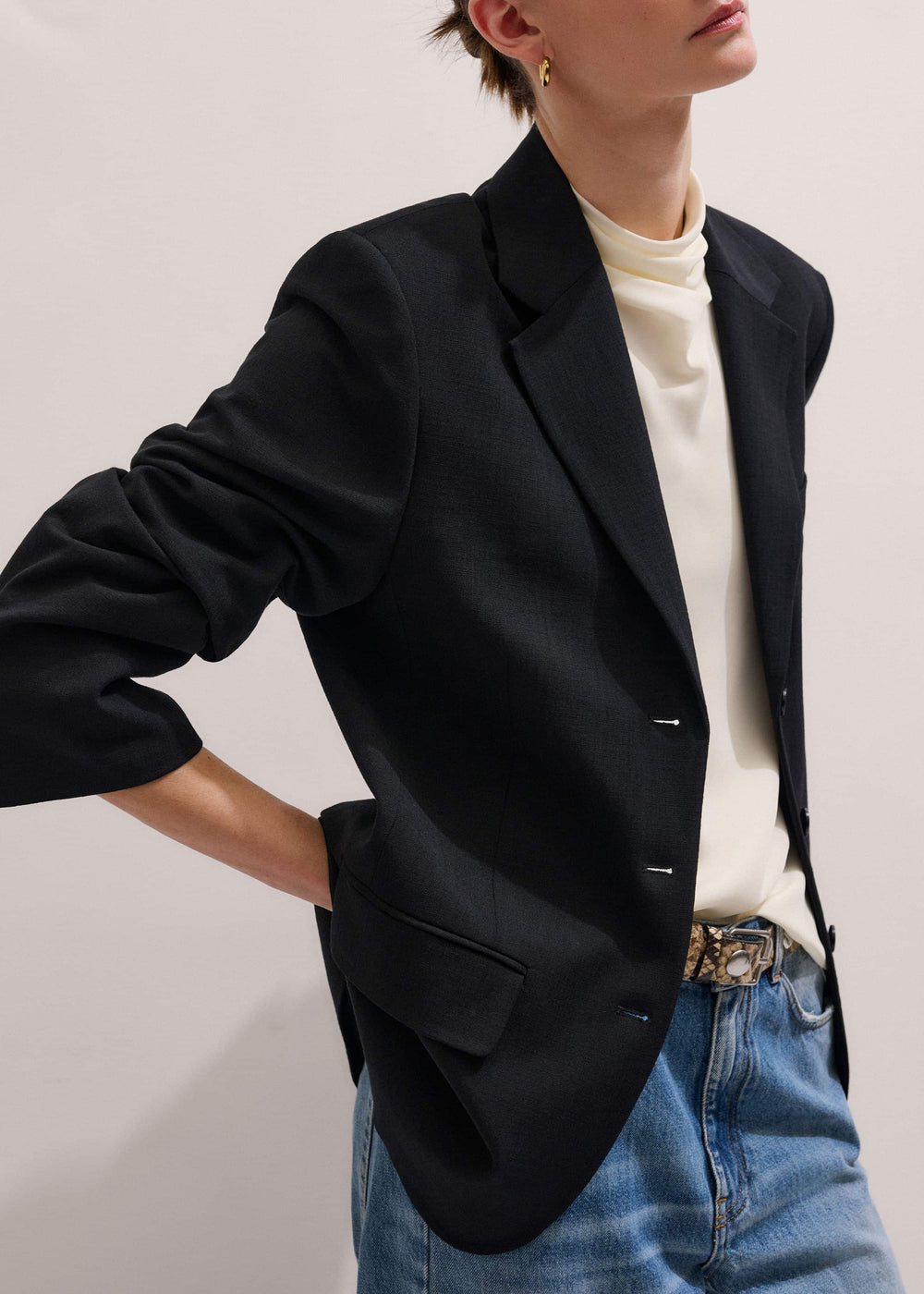 Black Icon Oversized Blazer meandem