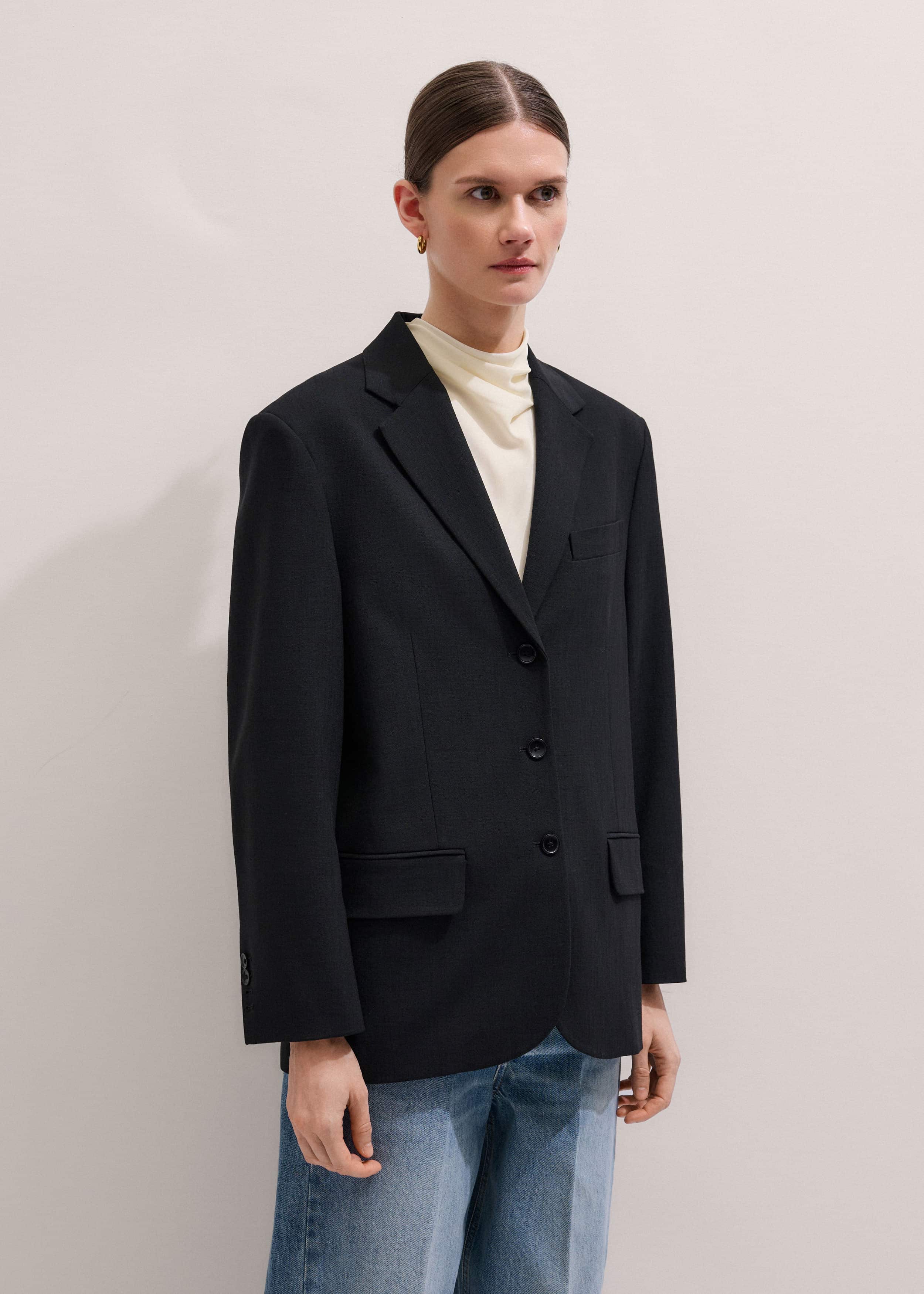 Black Icon Oversized Blazer meandem
