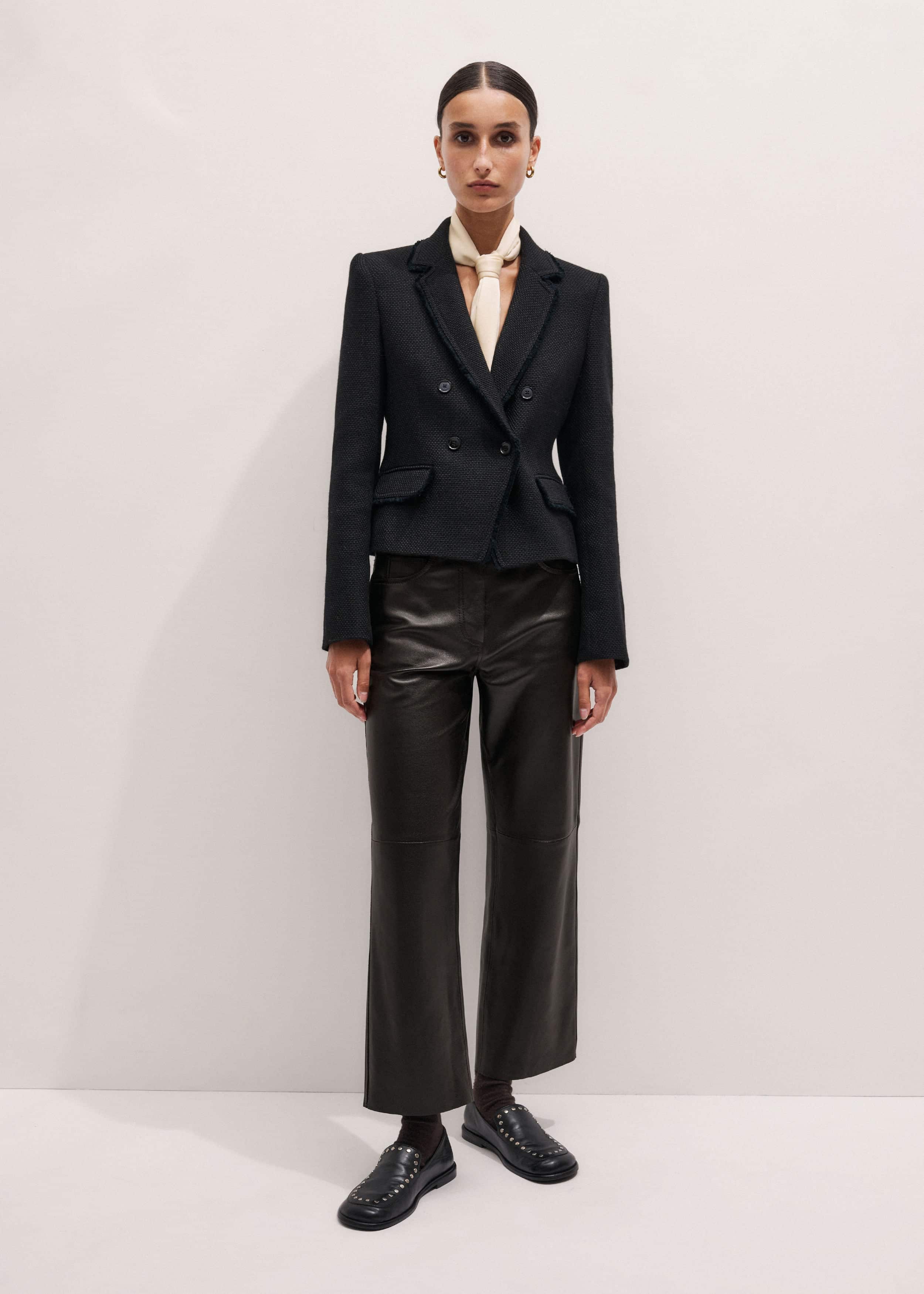 Black AM-PM Fitted Blazer meandem
