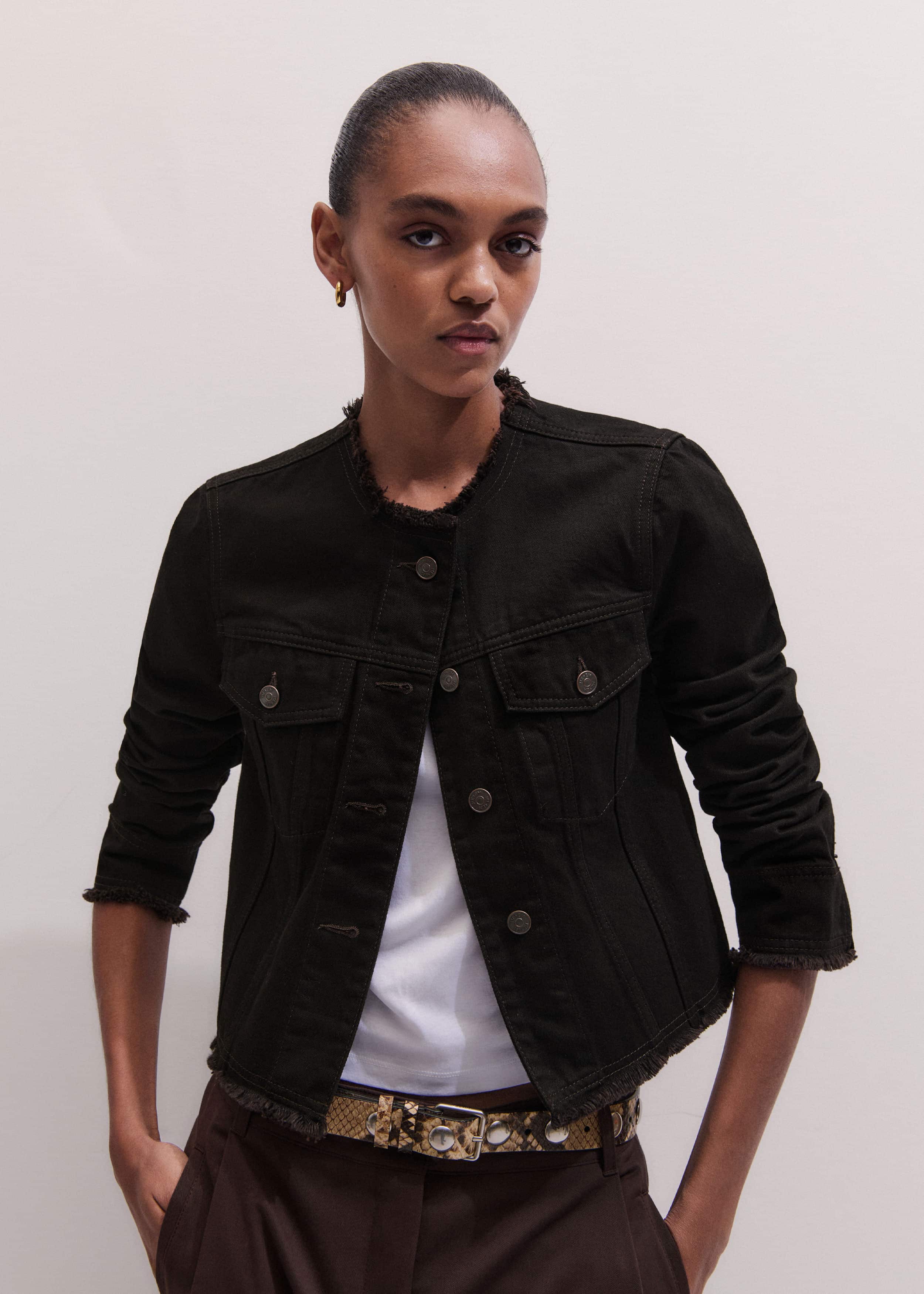 Black Collarless Fray Jacket meandem