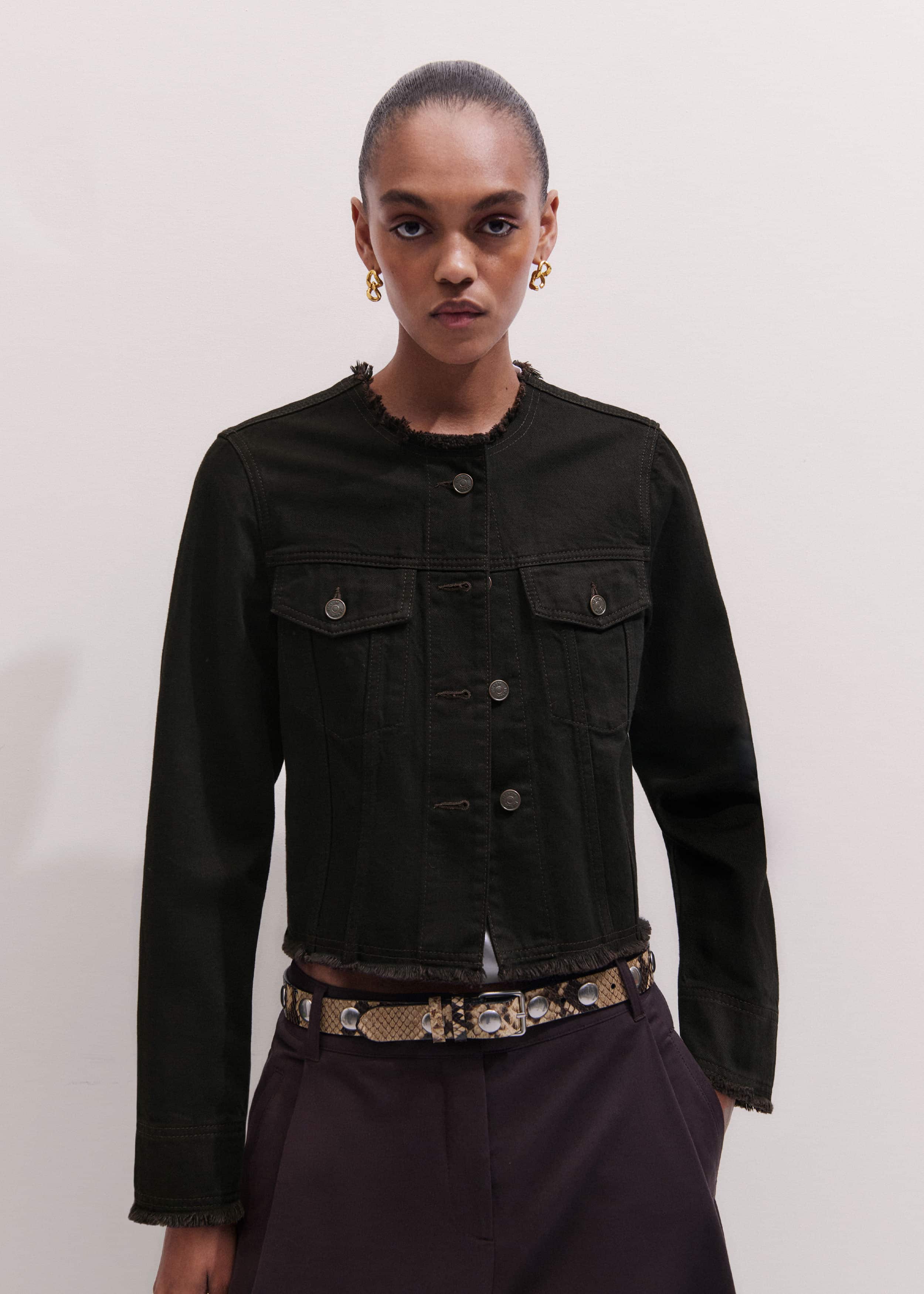 Black Collarless Fray Jacket meandem