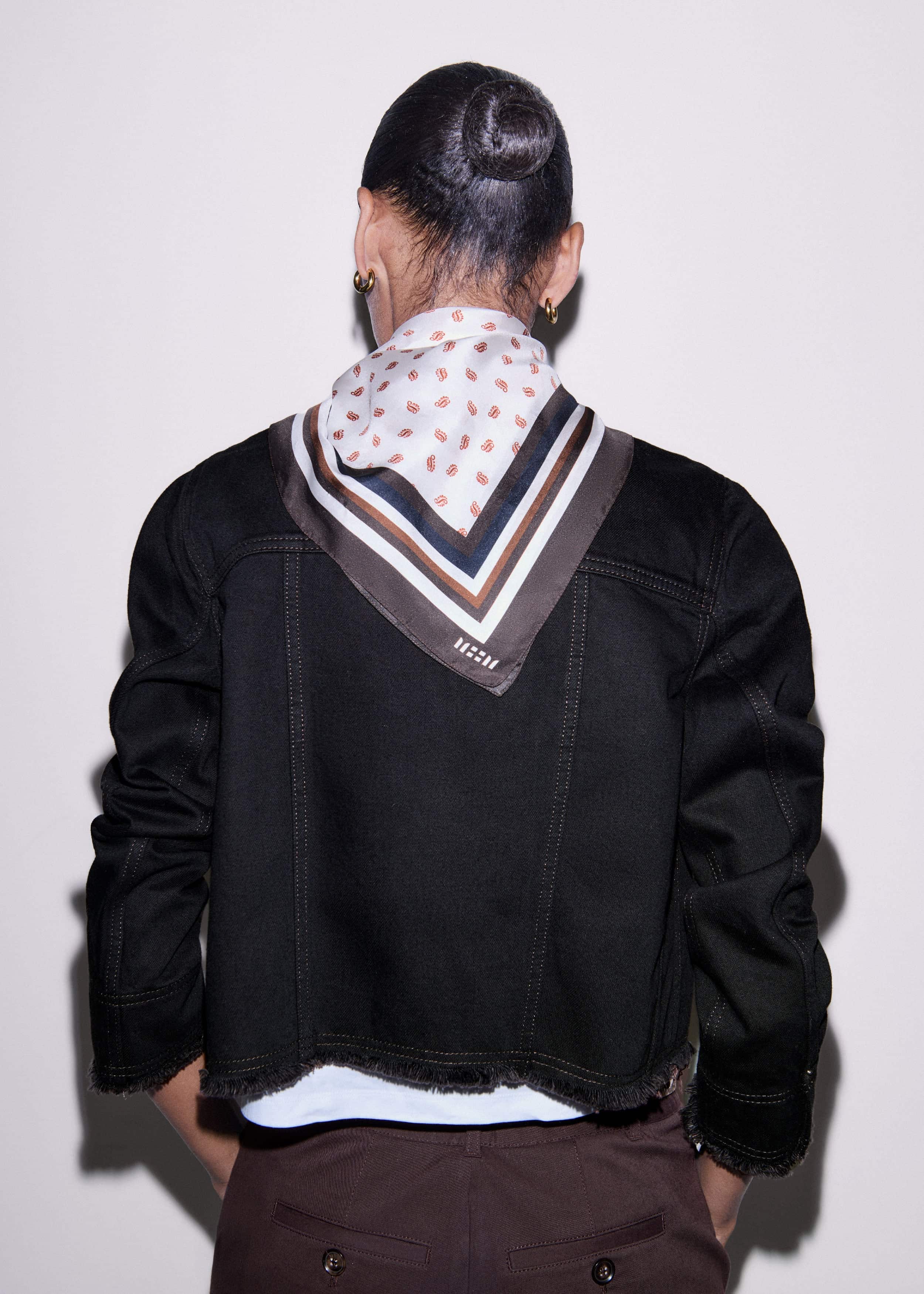 Black Collarless Fray Jacket meandem
