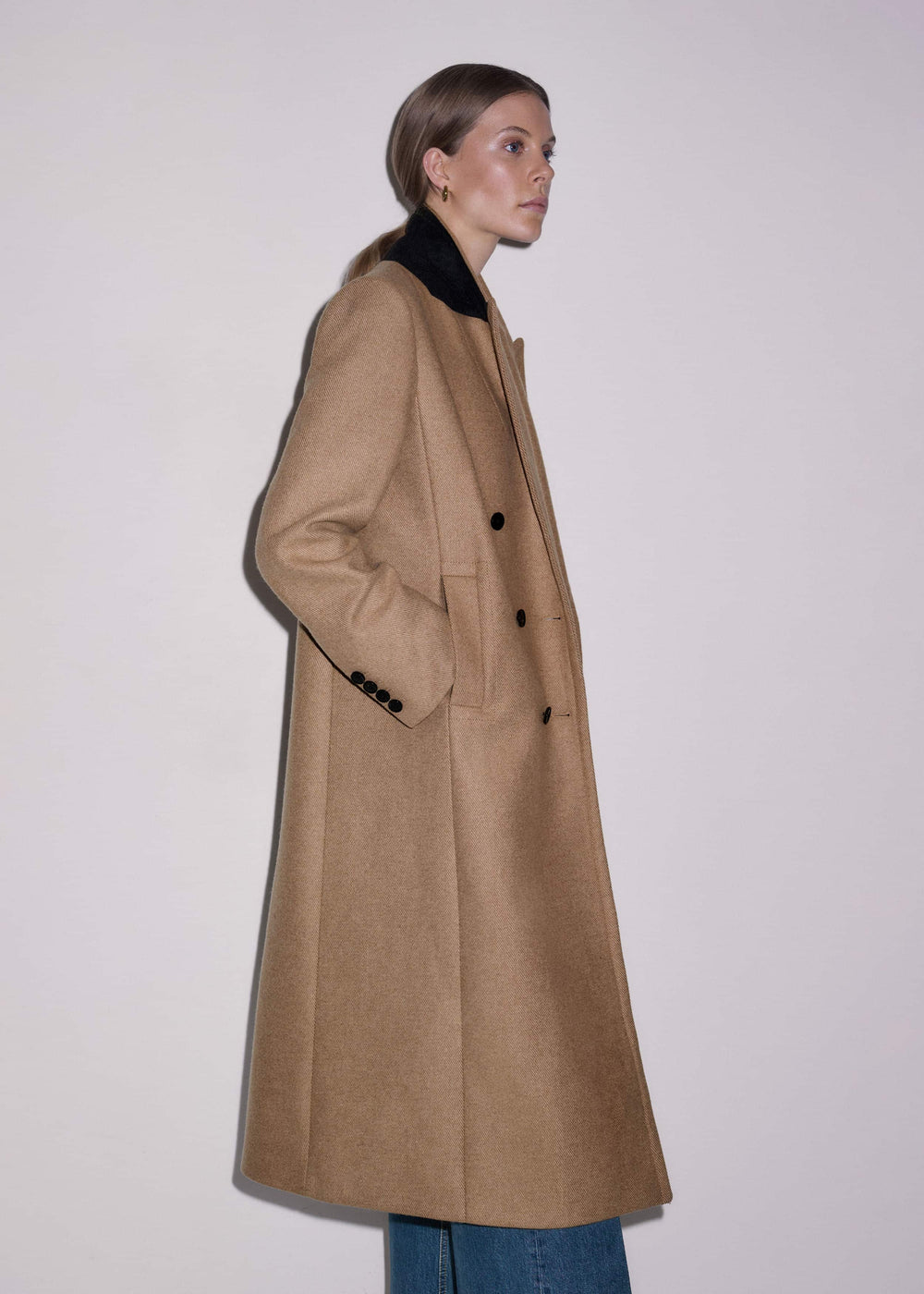 Brown Double-Breasted Coat meandem