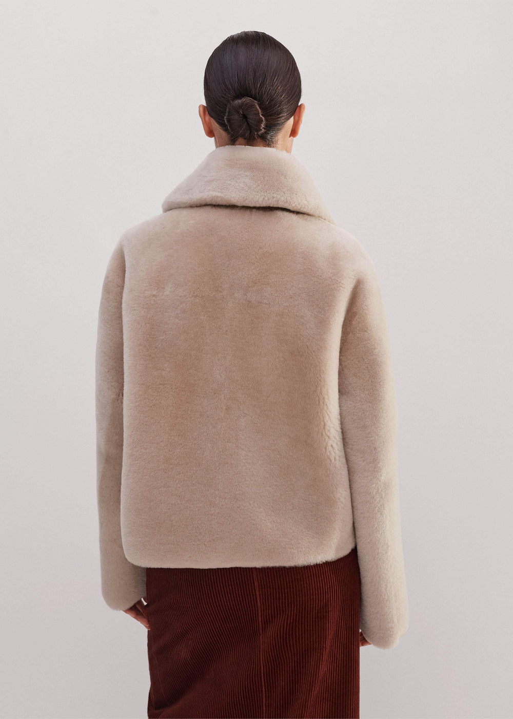 Cream Luxe Short Shearling Coat | Shearling Coats meandem