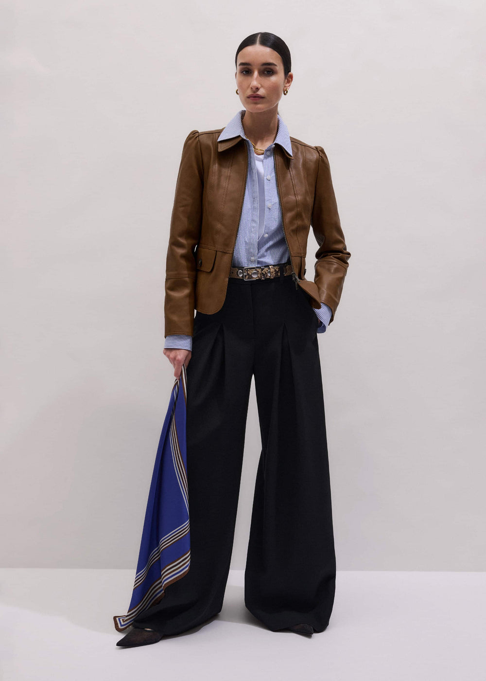 Brown Slim Fit Feminine Utility Jacket meandem