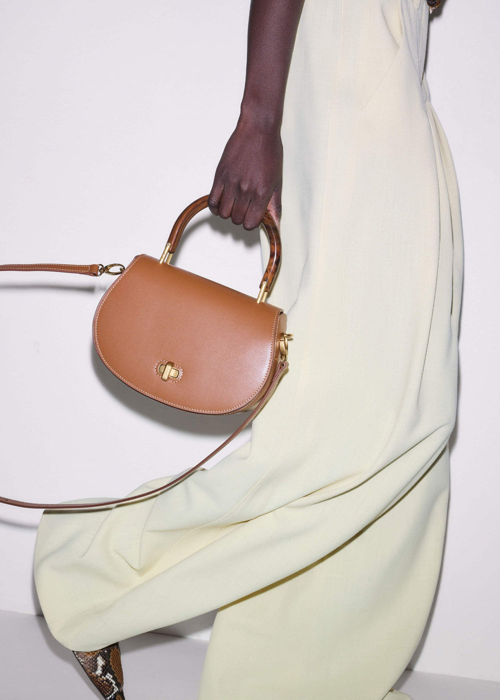 Dark Tan Resin Top Handle Structured Saddle Bag meandem