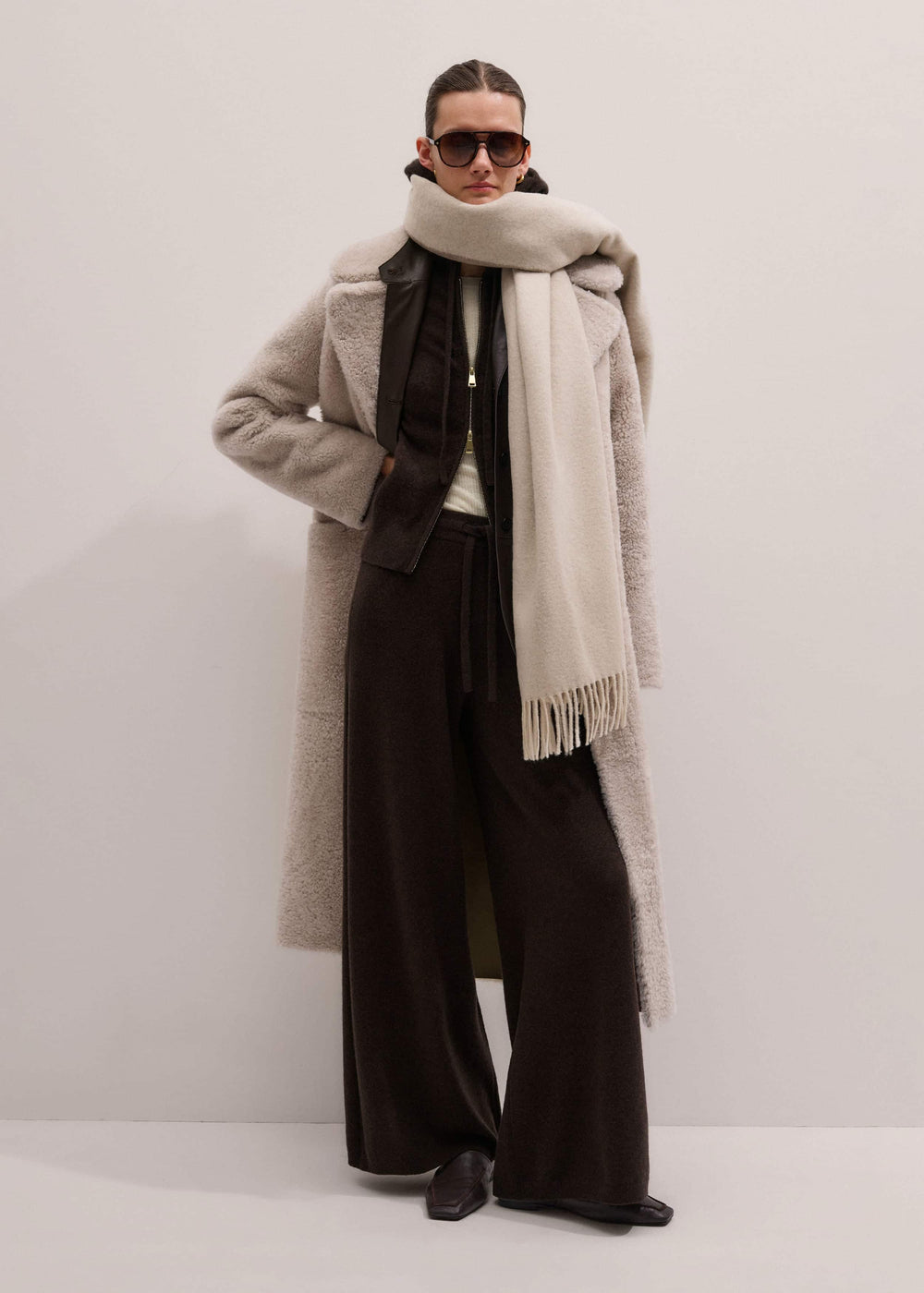 Brown Cashmere Straight Hoodie + Wide-Leg Pant Knitted Co-ord meandem