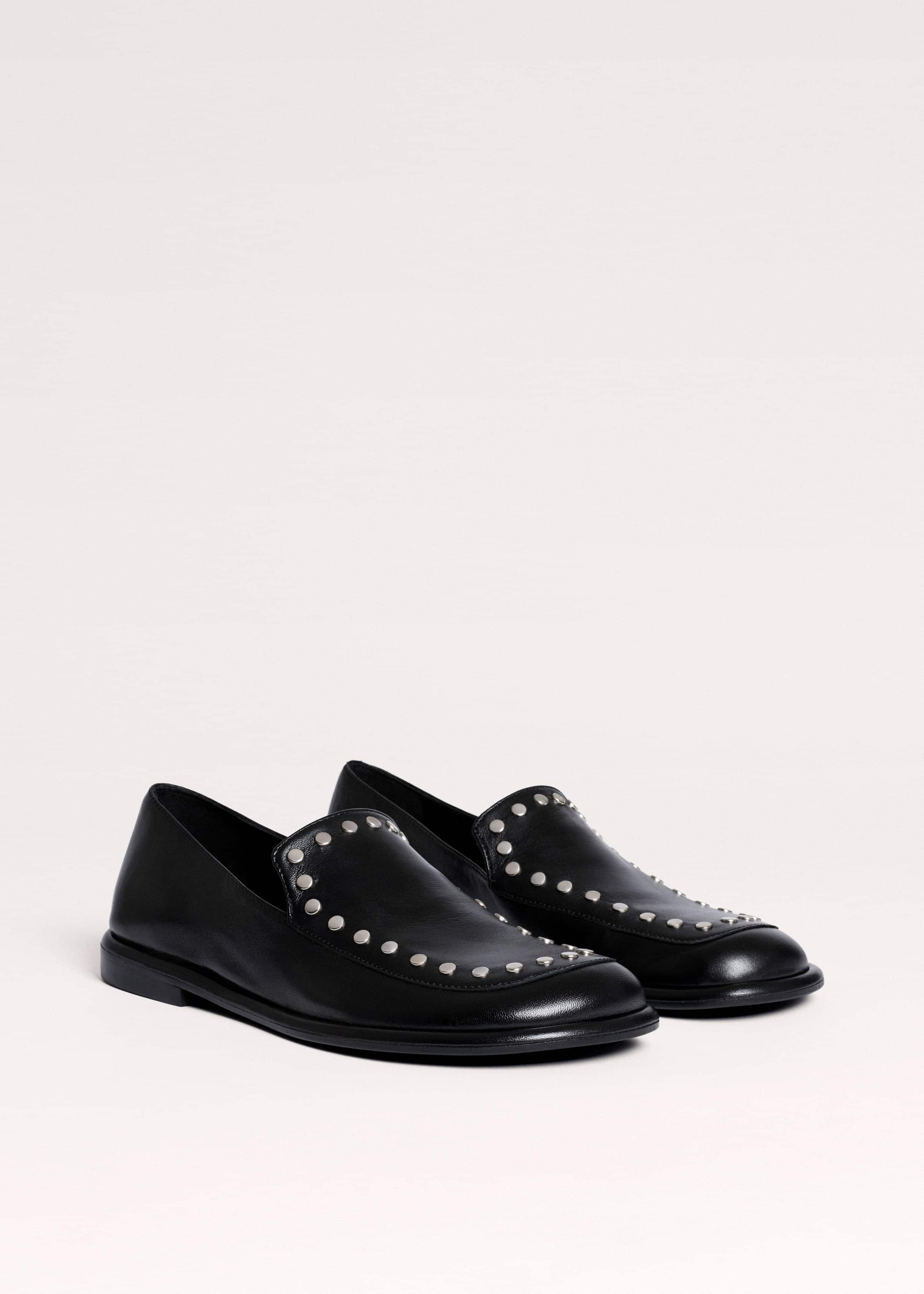 Black Stud Travel Loafer meandem