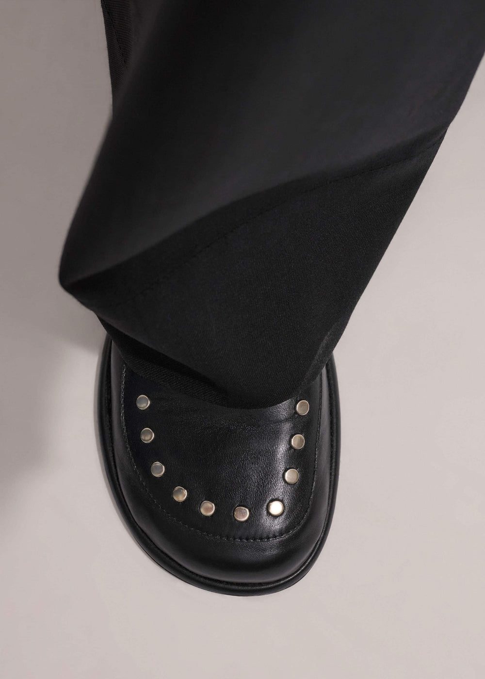 Black Stud Travel Loafer meandem