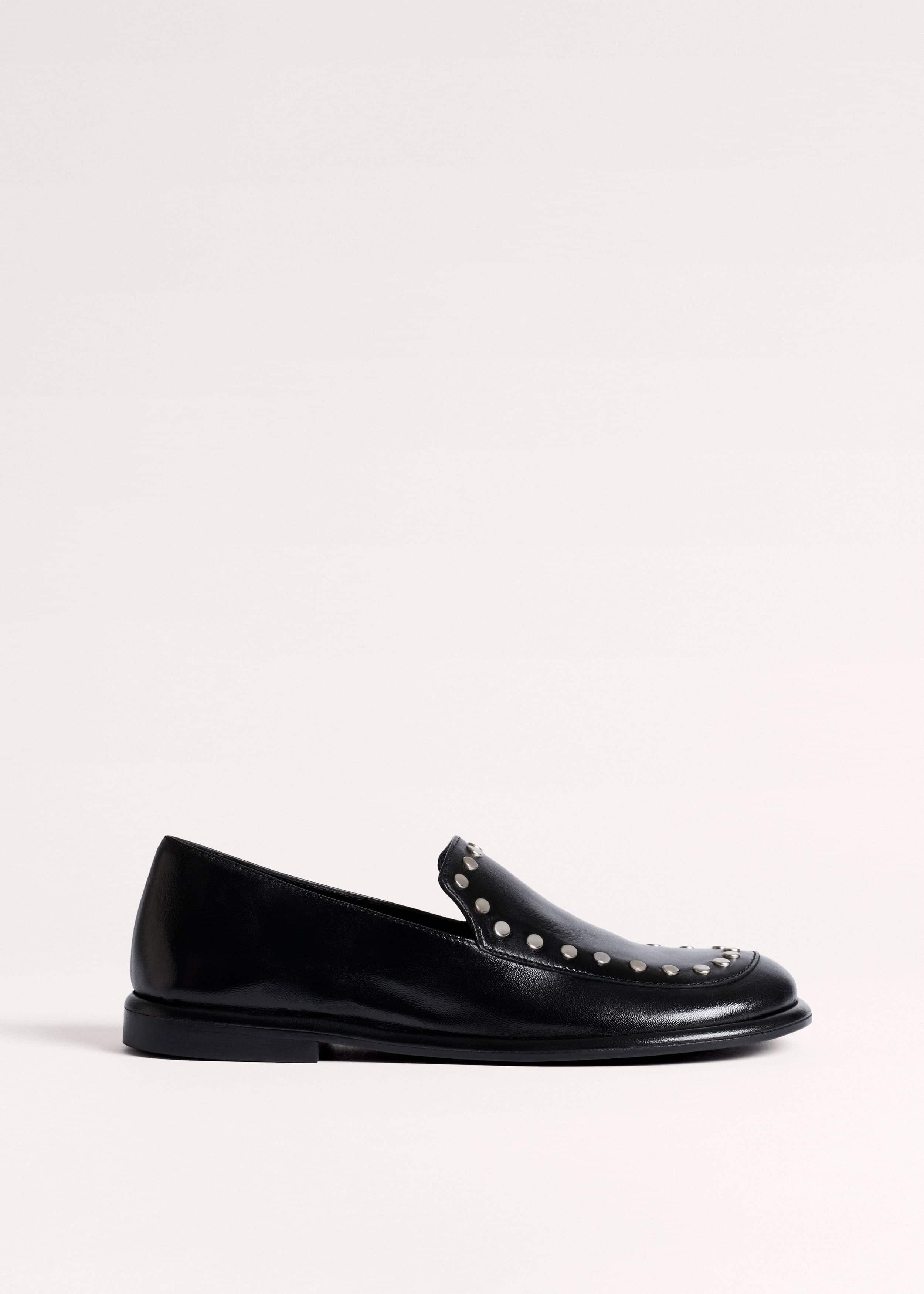 Black Stud Travel Loafer meandem