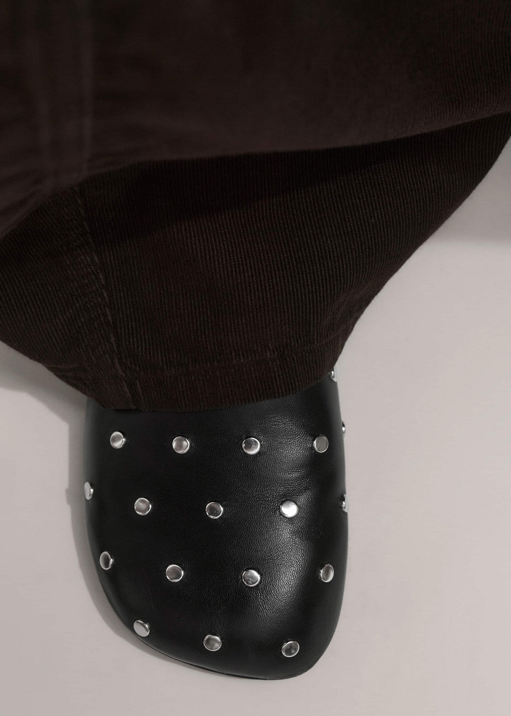 Black Studded Slipper meandem