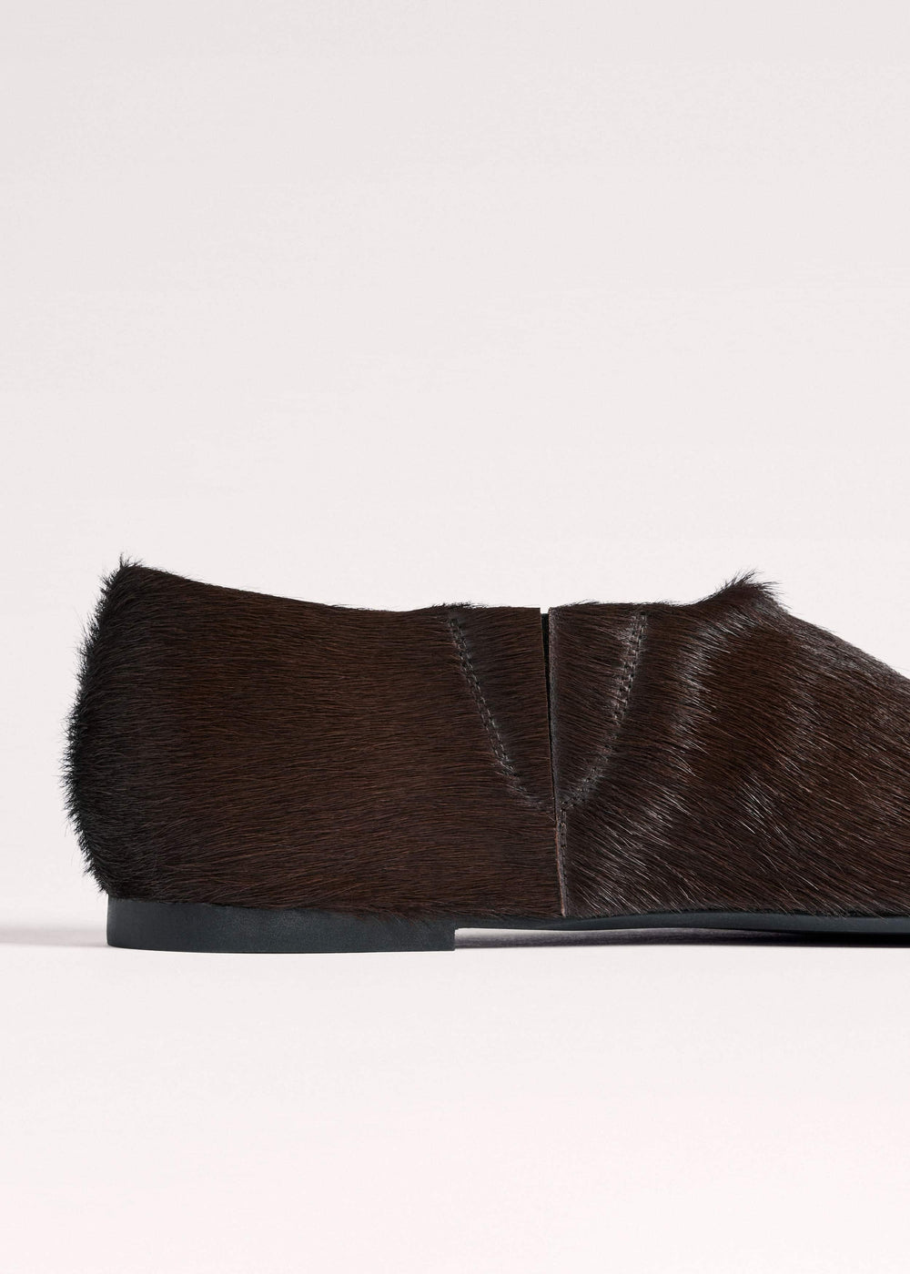 Brown Asymmetric Slipper meandem