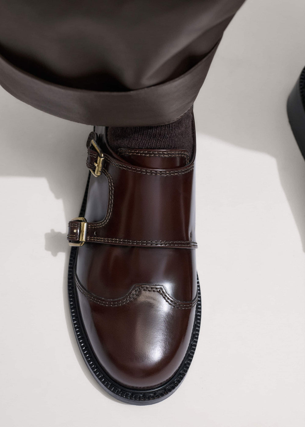 Brown Leather Double Buckle Shoe meandem