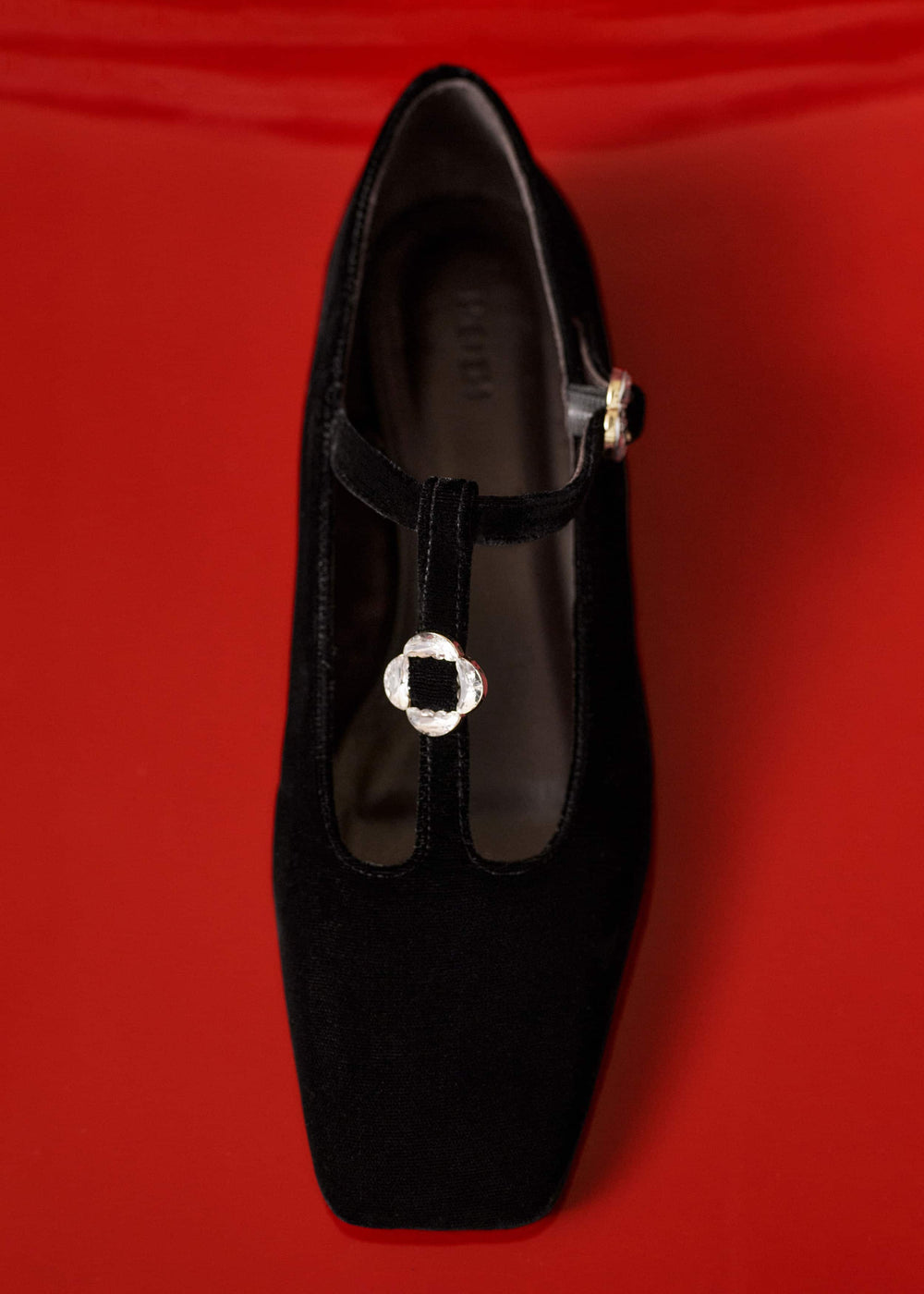 Black Square Toe T-Bar Flat meandem