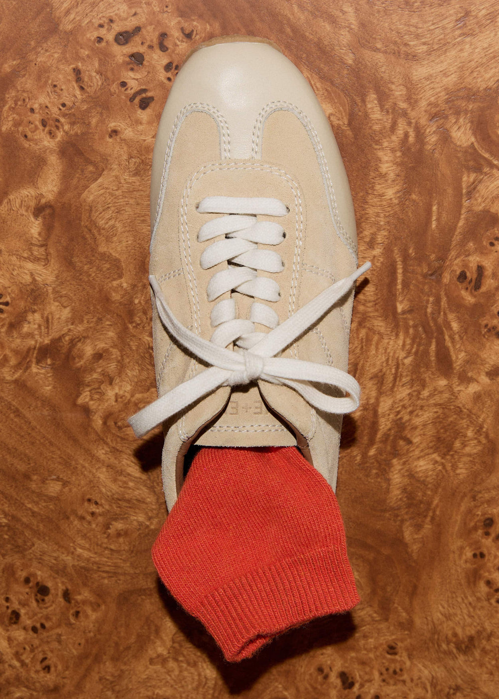 Latte Retro Runner Sneaker meandem