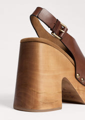 Dark Brown High Front Clog meandem