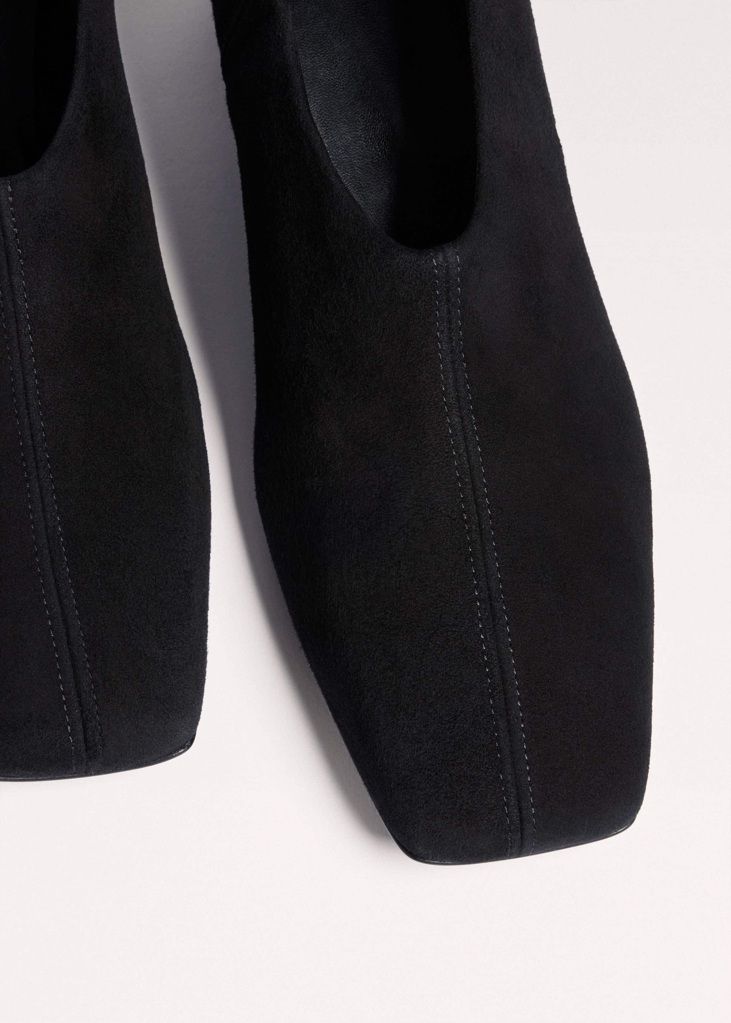 Black High Front Block Heel meandem