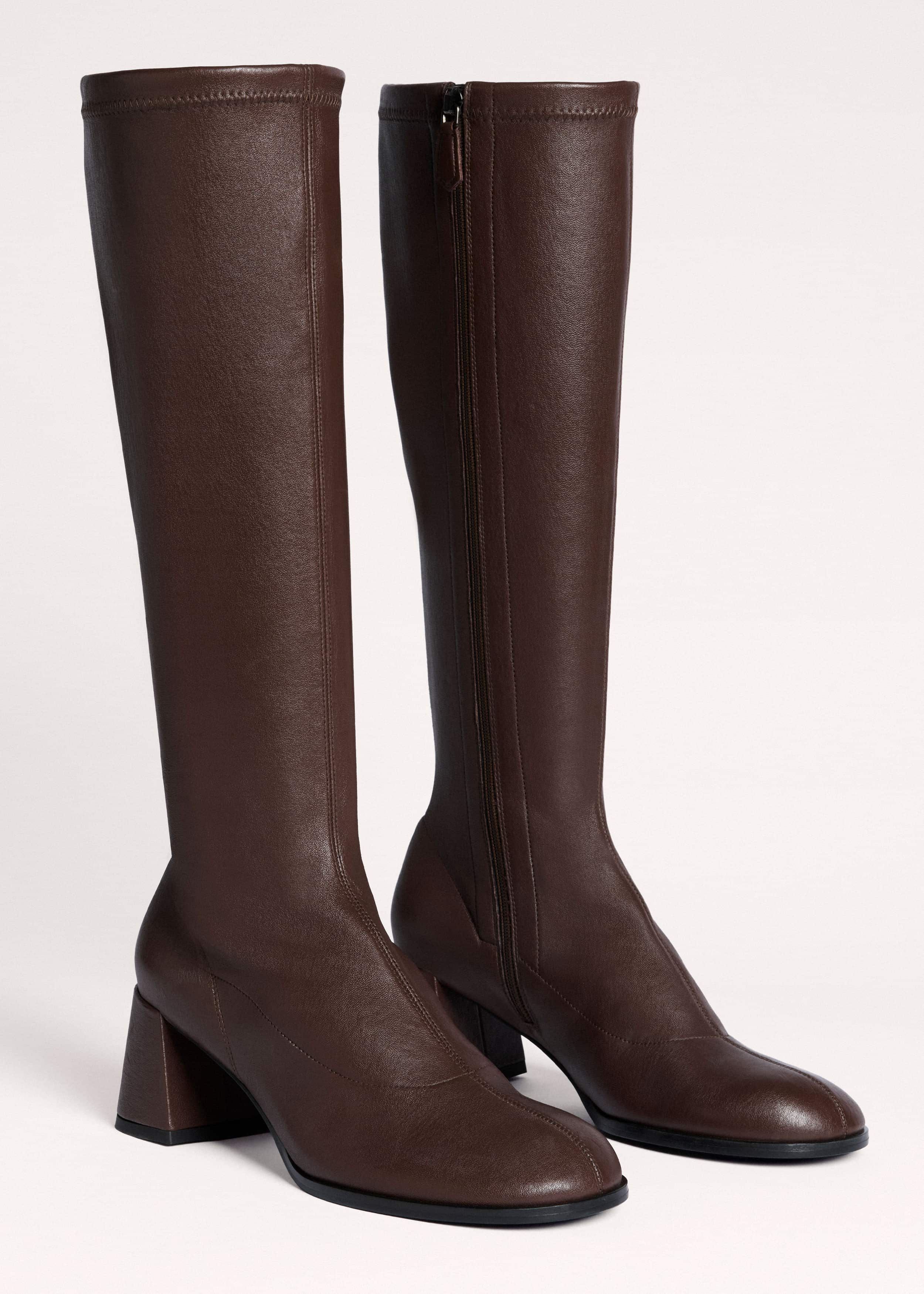 Brown Knee-High Stretch Boot meandem