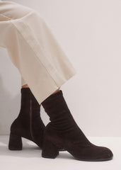 Brown Ankle Stretch Boot meandem