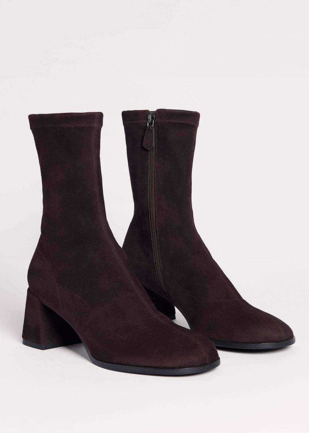 Brown Ankle Stretch Boot meandem