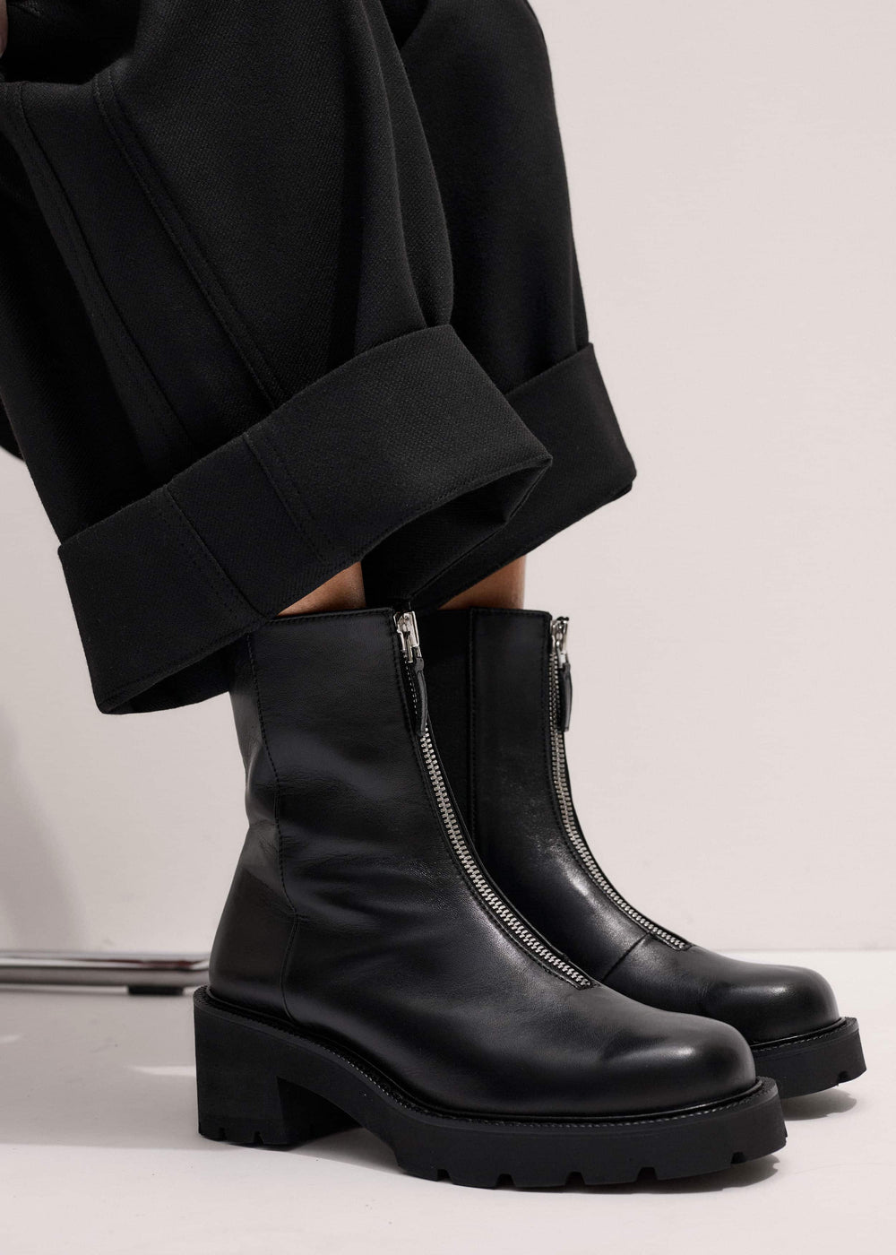 Black Zip Front Boot meandem