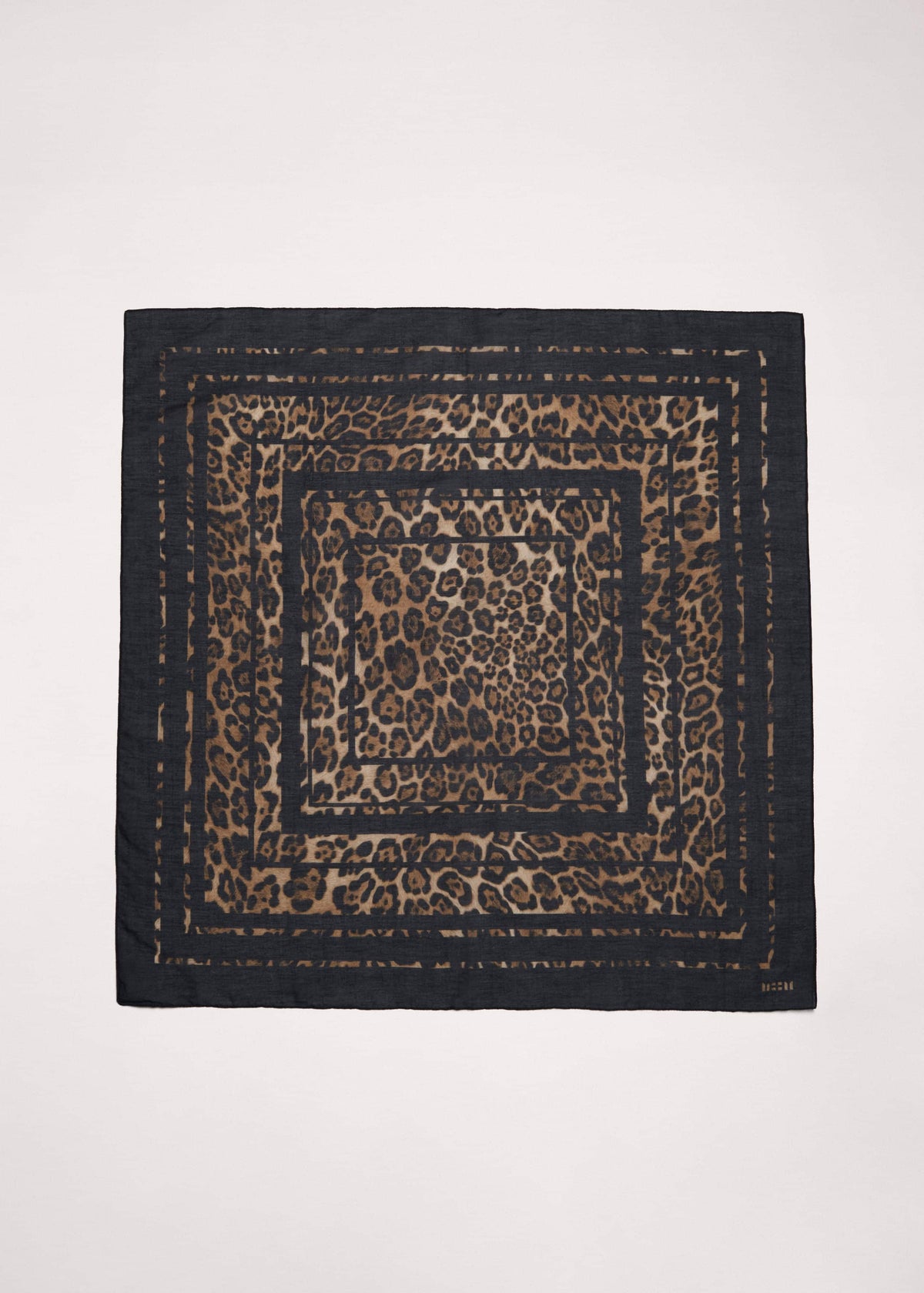 Brown Leopard Border Scarf meandem