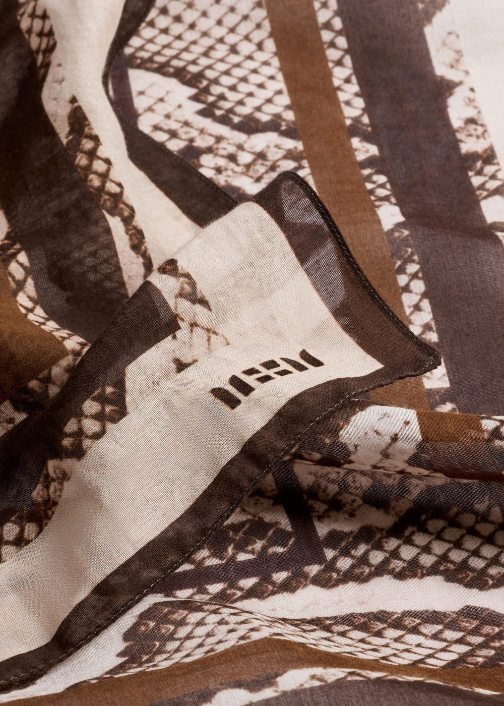 Snake Print Border Scarf meandem
