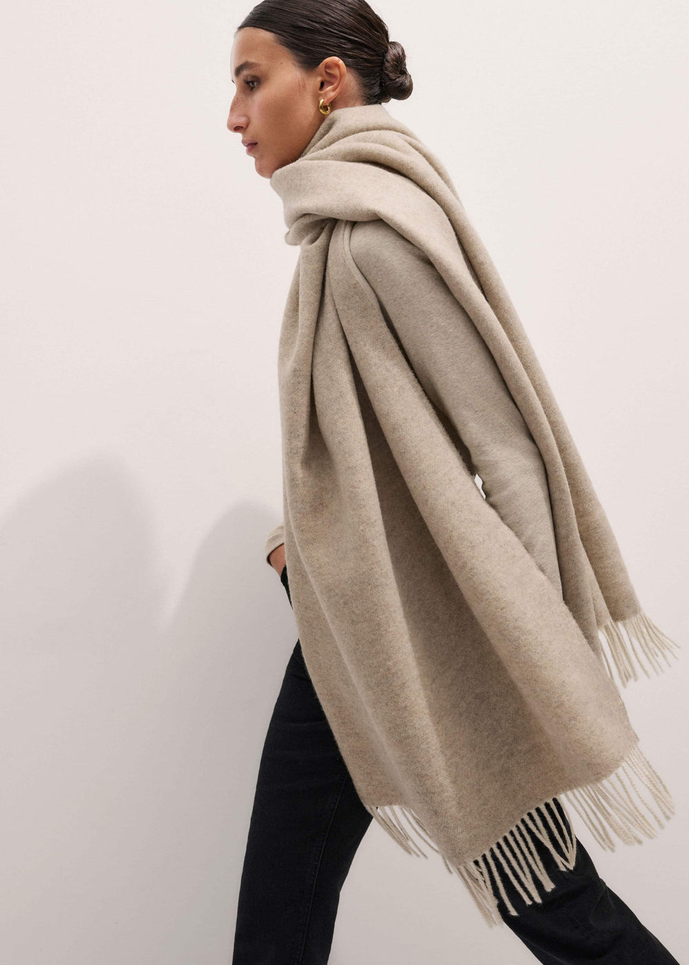 Cream Cashmere Blend Travel Scarf meandem